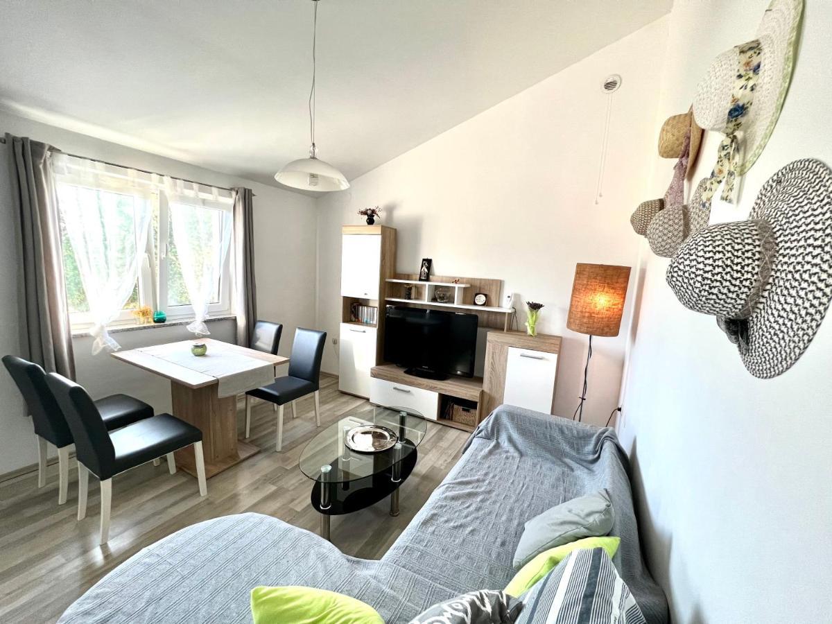 Barbariga Apartments Воднян Екстер'єр фото