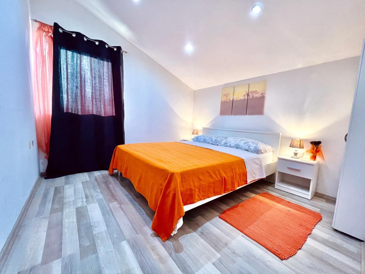 Barbariga Apartments Воднян Екстер'єр фото